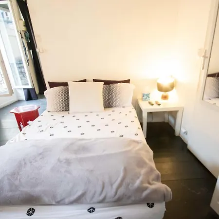 Apartment Charming Studio Near The Champ De Mars