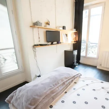 Charming Studio Near The Champ De Mars Apartment *